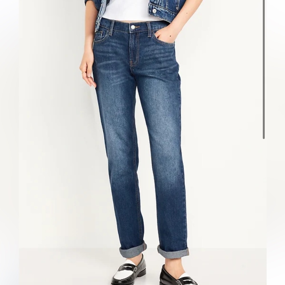 📦 SALE | OLD NAVY | Mid-Rise Wow Boyfriend Straight